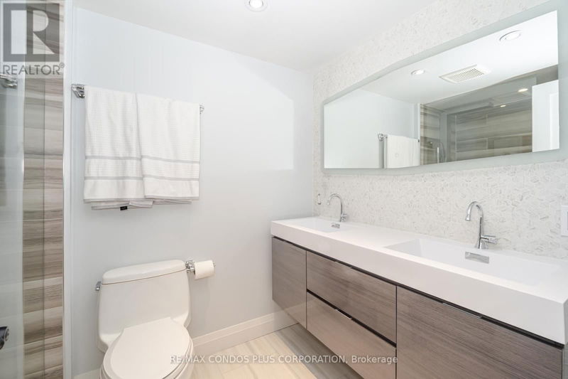  2107 - 1 Palace Pier Court  Toronto (Mimico), M8V3W9 | Image 12