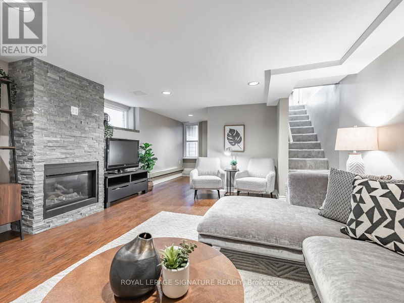 102 Galley Avenue  Toronto (Roncesvalles), M6R1H1 | Image 18