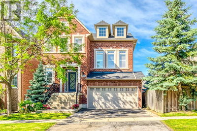 2326 Baronwood Drive  Oakville (West Oak Trails), L6M4Z5 | Image 1