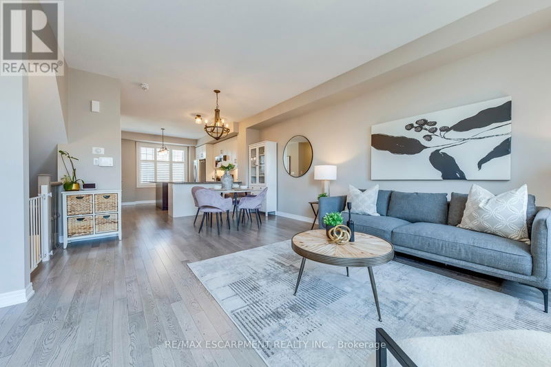 386 Belcourt Common null  Oakville, L6H0R1 | Image 12