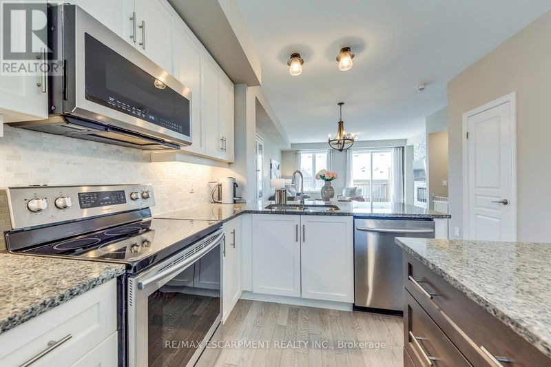 386 Belcourt Common null  Oakville, L6H0R1 | Image 19