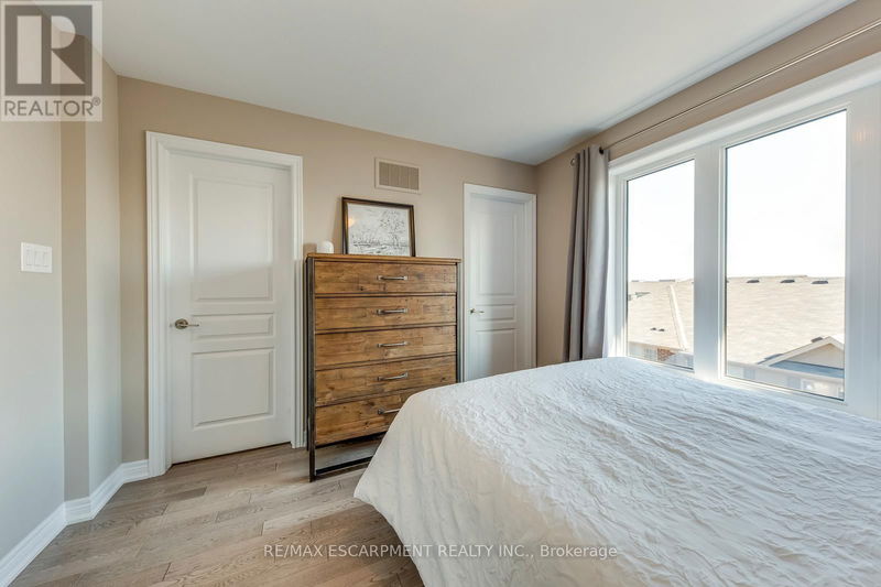 386 Belcourt Common null  Oakville, L6H0R1 | Image 28