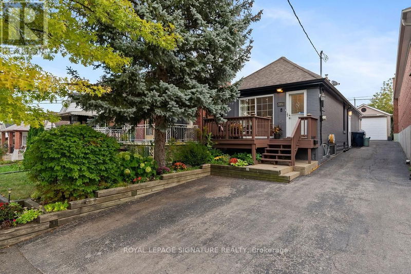 385 Whitmore Avenue  Toronto (Briar Hill-Belgravia), M6E2N5 | Image 1