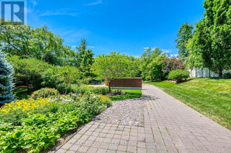  101 - 40 Old Mill Road  Oakville (Old Oakville), L6J7W2 | Image 33