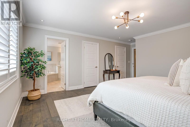 160 Wheat Boom Drive  Oakville, L6H0M8 | Image 22