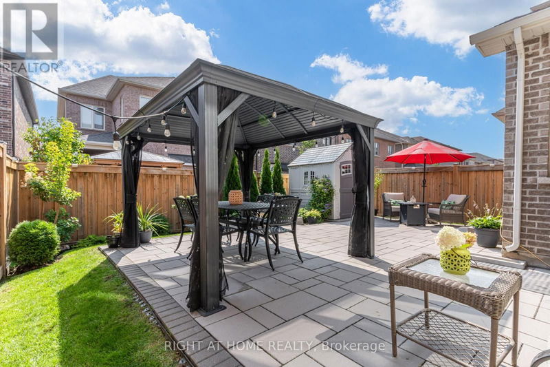 160 Wheat Boom Drive  Oakville, L6H0M8 | Image 37