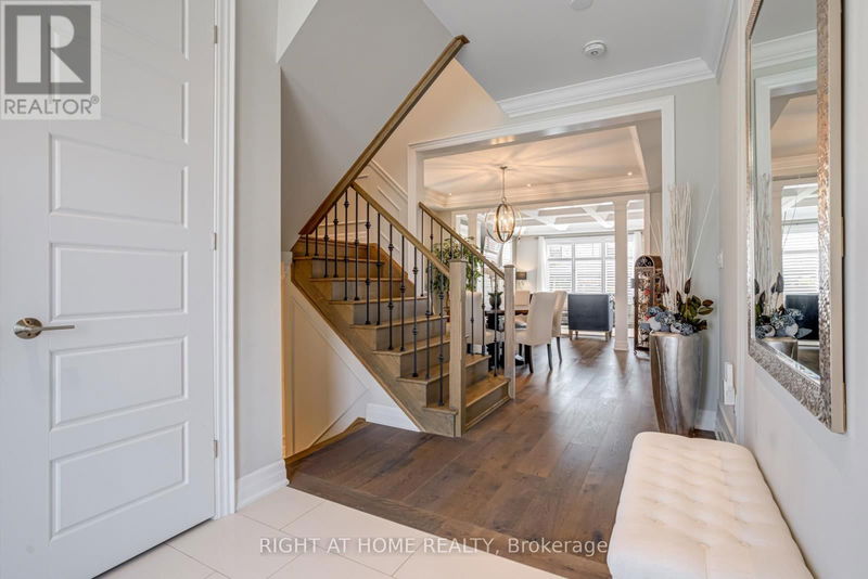 160 Wheat Boom Drive  Oakville, L6H0M8 | Image 5