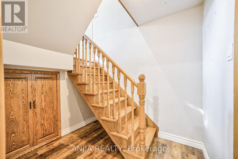 1485 Hixon Street  Oakville (Bronte East), L6L1S2 | Image 23