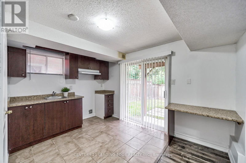 64 Tianalee Crescent  Brampton (Fletcher's Meadow), L7A2X2 | Image 30