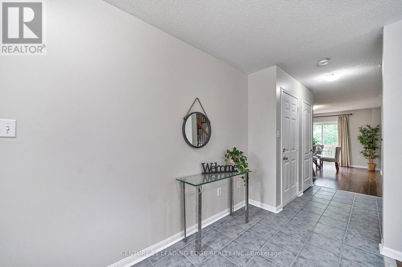 64 Tianalee Crescent  Brampton (Fletcher's Meadow), L7A2X2 | Image 5