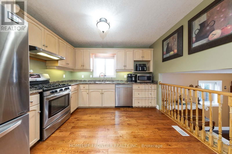 25 Sherwood Street  Orangeville, L9W5A6 | Image 12