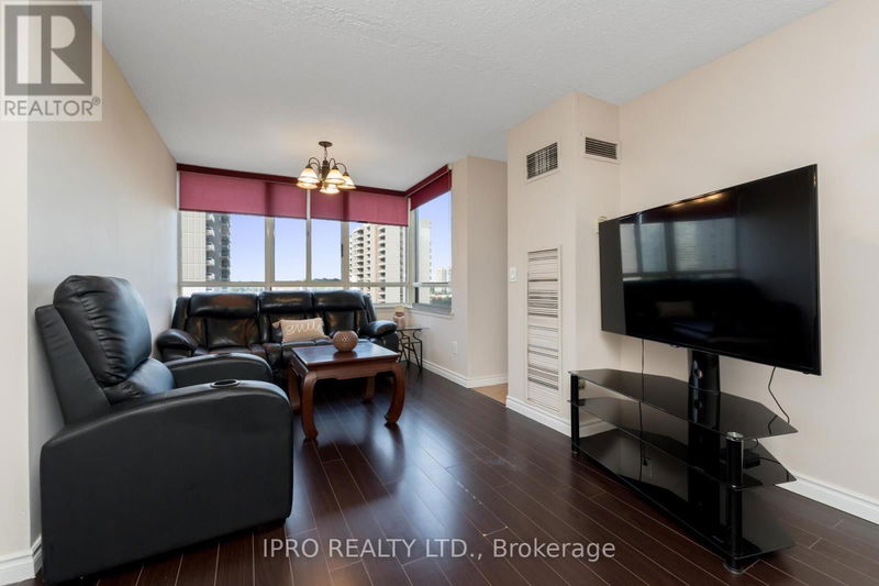  805 - 5 Lisa Street  Brampton (Queen Street Corridor), L6T4T4 | Image 5