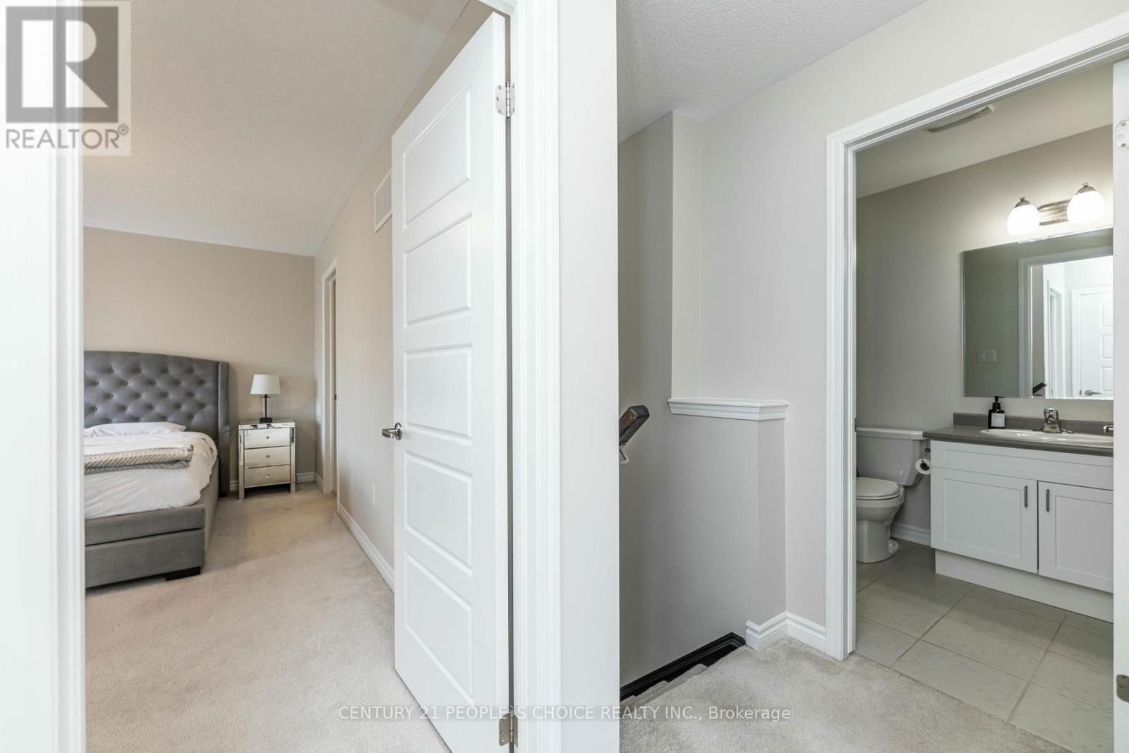 15 - 1125 LEGER WAY Image 34