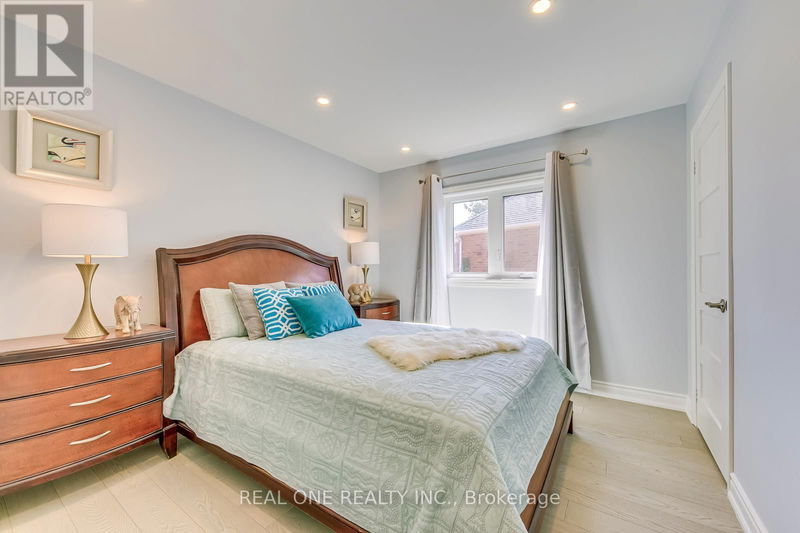 4130 Montrose Crescent  Burlington (Rose), L7M4J5 | Image 26