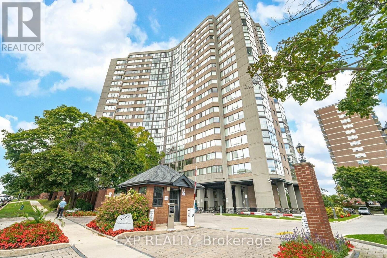 508 - 40 RICHVIEW ROAD Image 1