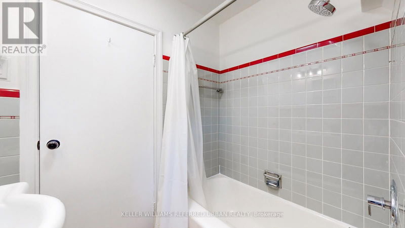 88 Botfield Avenue  Toronto (Islington-City Centre West), M9B4E4 | Image 13