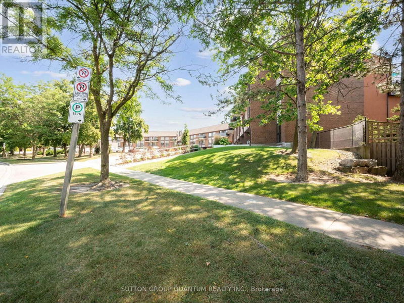  409 - 1000 Cedarglen Gate  Mississauga (Erindale), L5C3Z5 | Image 32