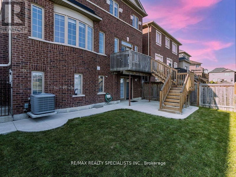 26 Lloyd Crescent  Brampton (Northwest Brampton), L7A4J5 | Image 38