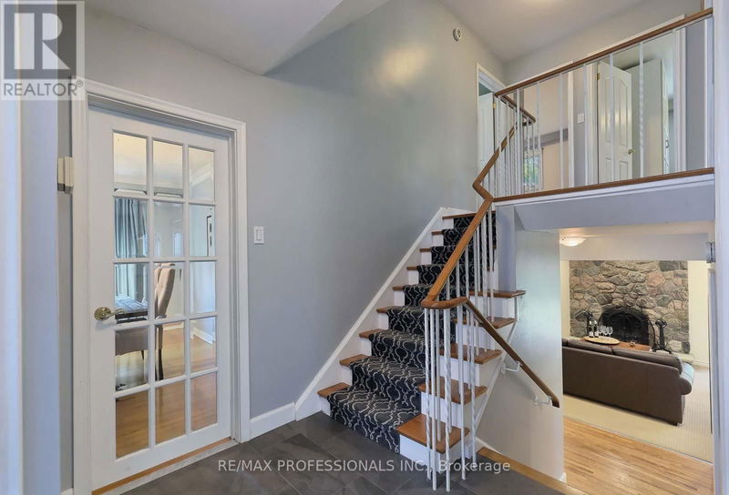 24 Winsdale Road  Toronto (Markland Wood), M9C2W9 | Image 23