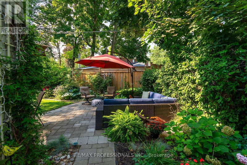 24 Winsdale Road  Toronto (Markland Wood), M9C2W9 | Image 35