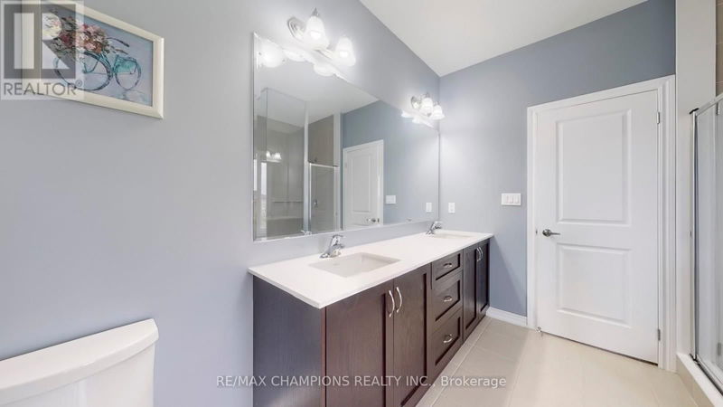 10 Fruitvale Circle  Brampton (Northwest Brampton), L7A5C5 | Image 27