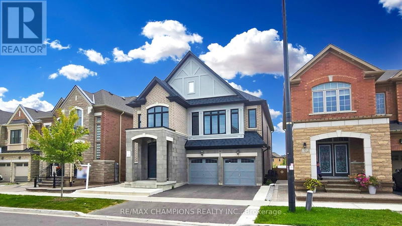 10 Fruitvale Circle  Brampton (Northwest Brampton), L7A5C5 | Image 3