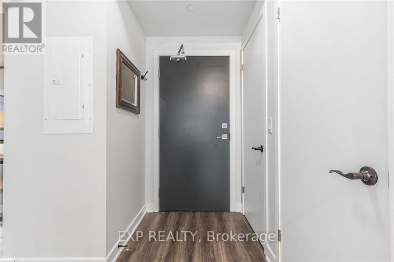  312 - 5220 Dundas Street  Burlington (Orchard), L7L0J4 | Image 2