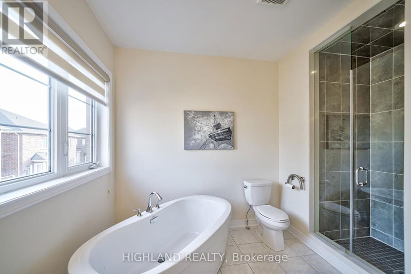 213 Camellia Crescent  Oakville, L6H1L1 | Image 38