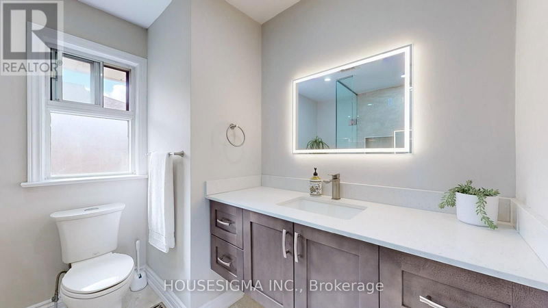 1 Belfry Avenue  Toronto (Stonegate-Queensway), M8Z2L1 | Image 17