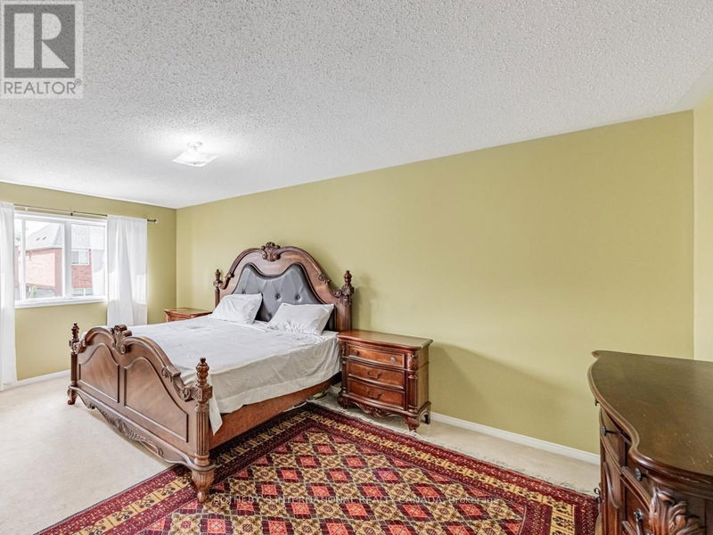 5930 Bassinger Place  Mississauga (Churchill Meadows), L5M6K5 | Image 19