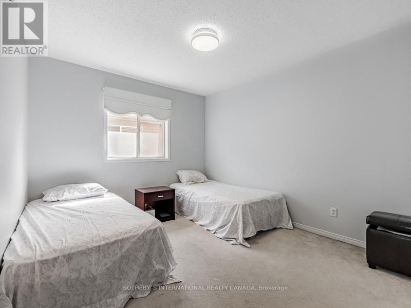 5930 Bassinger Place  Mississauga (Churchill Meadows), L5M6K5 | Image 24