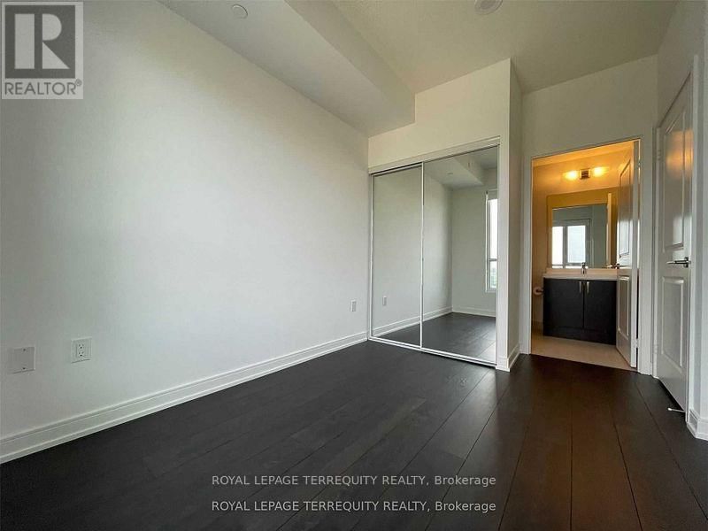 1720 - 8 NAHANI WAY Image 13