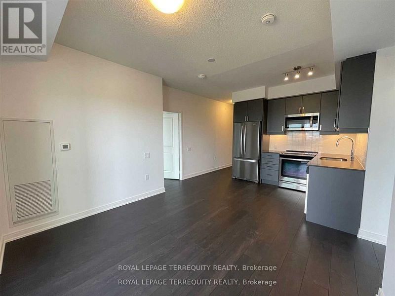 1720 - 8 NAHANI WAY Image 8