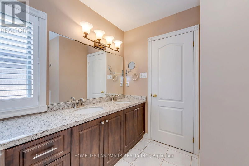 1636 Sagewood Court  Mississauga (East Credit), L5M5M2 | Image 23