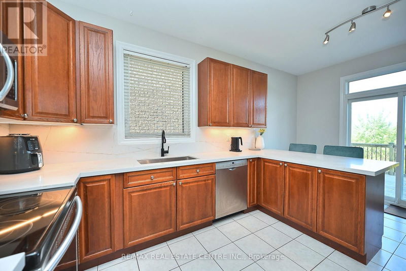 1090 Tupper Drive  Milton (Clarke), L9T0A8 | Image 10