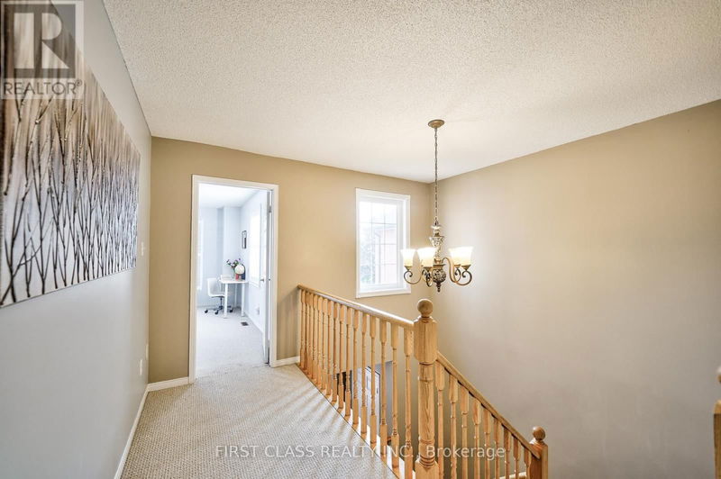 5609 Taw Avenue  Mississauga (East Credit), L5V1W4 | Image 16