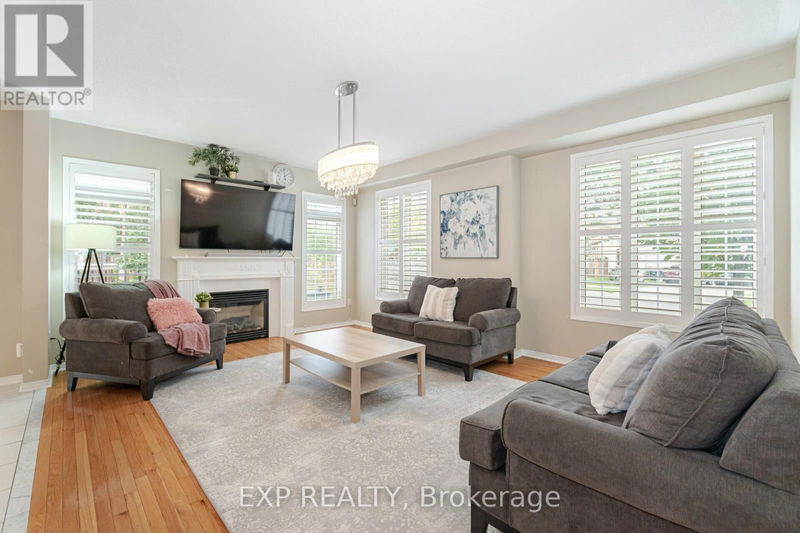 120 Fred Young Drive  Toronto (Downsview-Roding-CFB), M3L0A5 | Image 13