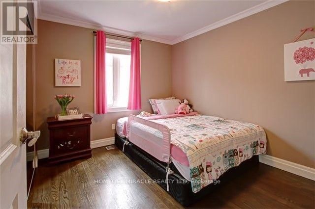  Upper - 1058 Alexandra Avenue West Mississauga (Lakeview), L5E1Z8 | Image 6