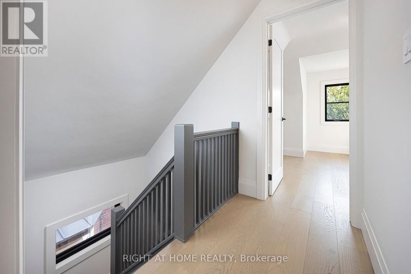 308 Wright Avenue  Toronto (High Park-Swansea), M6R1L9 | Image 29