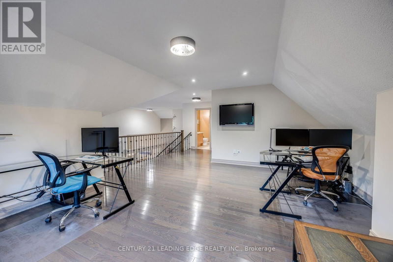 13 TRISTAN Court  Brampton (Bram West), L6Y5S2 | Image 24