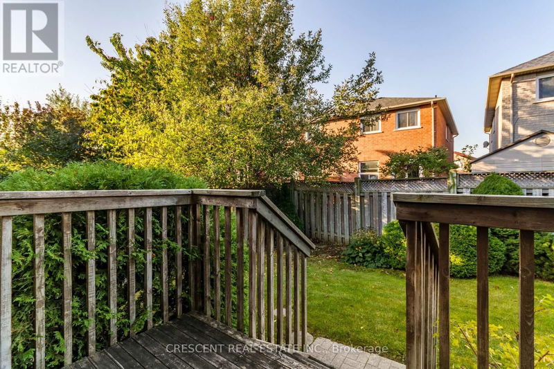 512 Cottagers Green Drive  Mississauga (Cooksville), L5B4J3 | Image 31