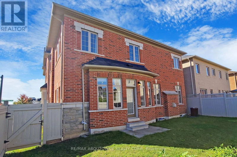 459 Threshing Mill Boulevard  Oakville, L6H0T3 | Image 38