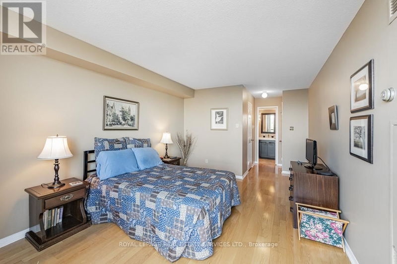  605 - 1111 Bough Beeches Boulevard  Mississauga (Rathwood), L4W4N1 | Image 18