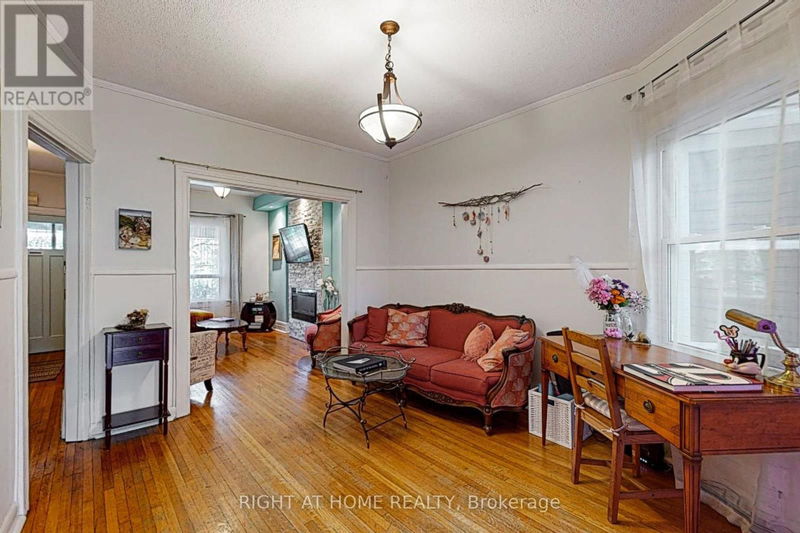 149 Yarmouth Road  Toronto (Dovercourt-Wallace Emerson-Junction), M6G1X3 | Image 13