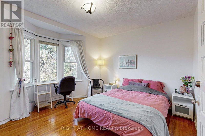 149 Yarmouth Road  Toronto (Dovercourt-Wallace Emerson-Junction), M6G1X3 | Image 30