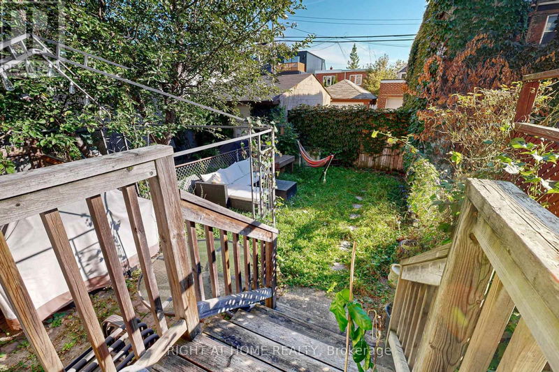 149 Yarmouth Road  Toronto (Dovercourt-Wallace Emerson-Junction), M6G1X3 | Image 37