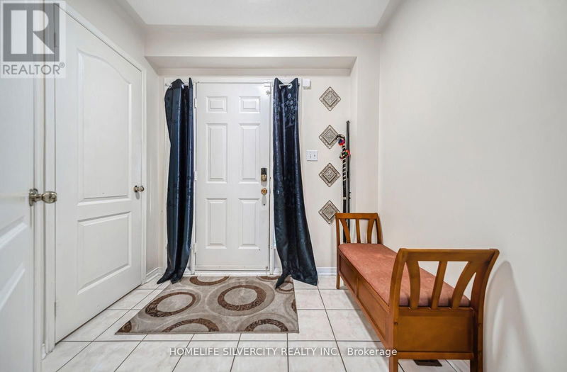 12 Hackmore Gate  Brampton (Fletcher's Meadow), L7A1R6 | Image 8