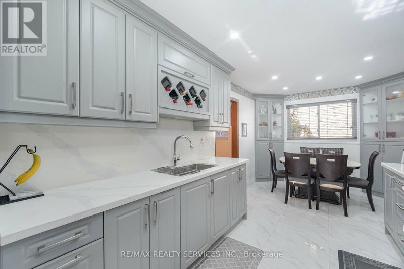 20 Pepperwood Place  Brampton (Northgate), L6S3R9 | Image 7