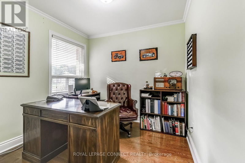 7 Lormar Drive  Toronto (Islington-City Centre West), M9B4V7 | Image 16