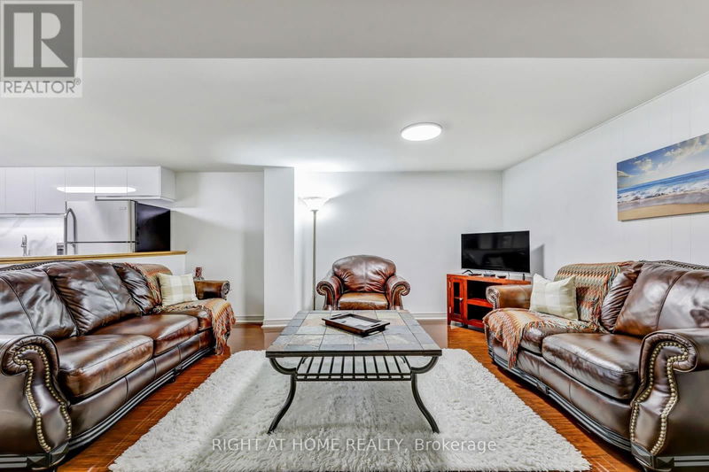 1665 Asgard Drive  Mississauga (Lakeview), L5E3G5 | Image 31